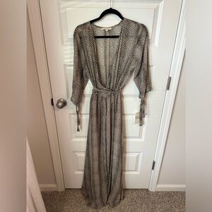 Maria Gabrielle sheet dress/ coverup leopard print